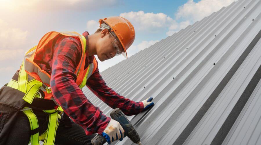 Professional Emergency Roof Repairs services in Sandstone, MN